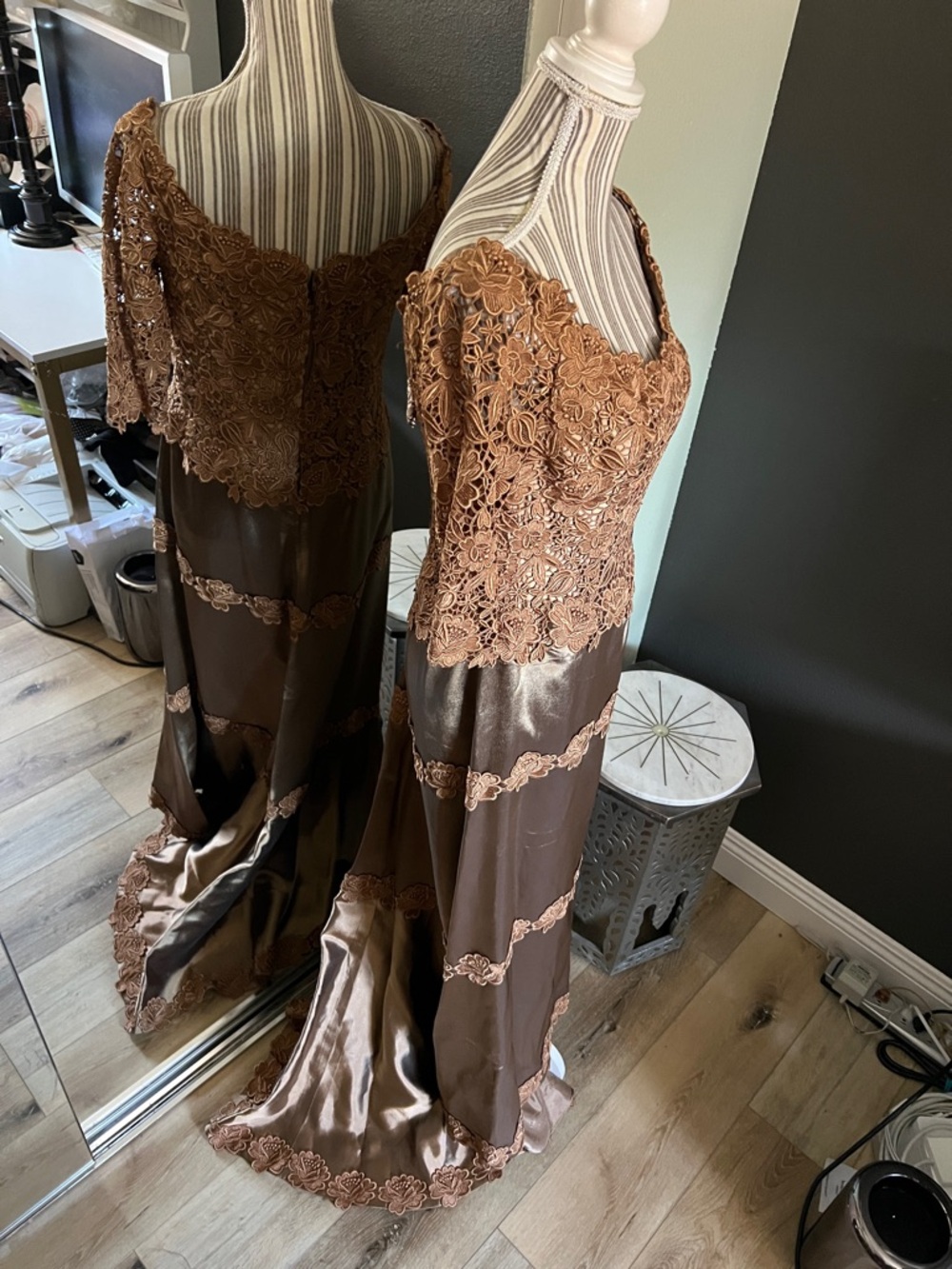 Helen Morley, size 4, Copper-Tone Lace Appliqué Evening Gown, short train